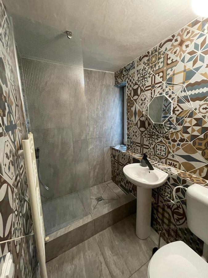 Art Apartments Govora Cluj Esterno foto