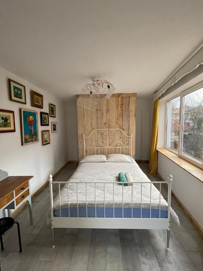 Art Apartments Govora Cluj Esterno foto