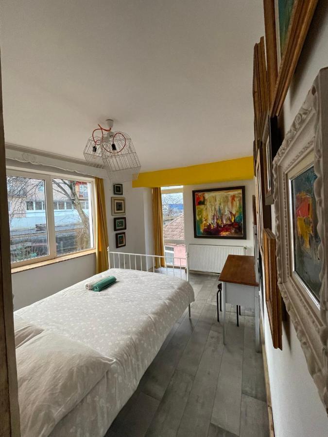 Art Apartments Govora Cluj Esterno foto
